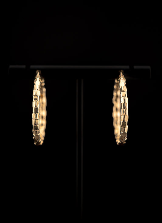 14K Yellow Gold Textured Hoop Earrings – 2.5g – Classic Polished Finish