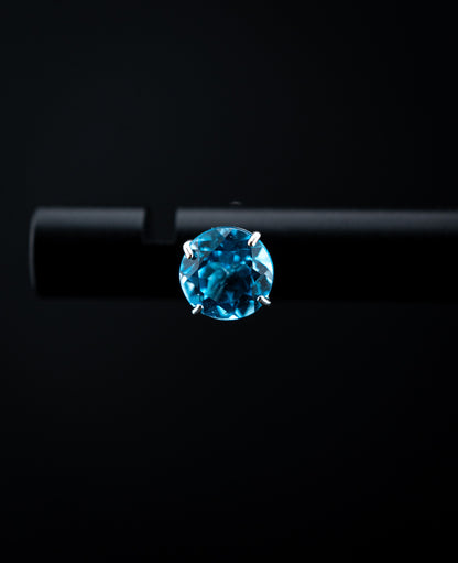 10K White Gold 6mm Blue Topaz Stud Earrings