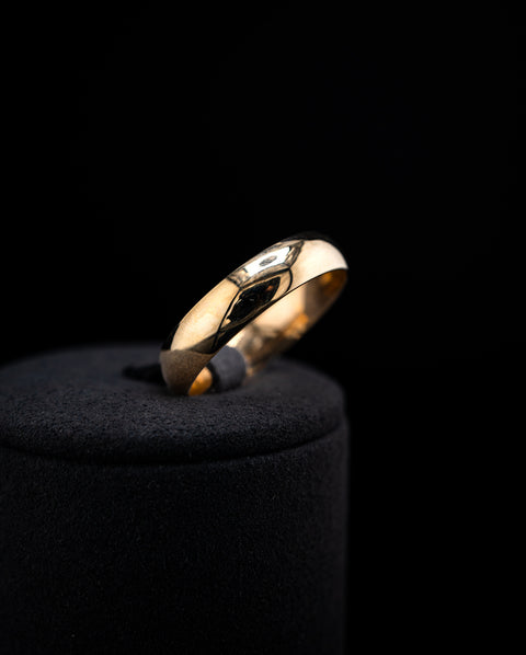 10K Yellow Gold Wedding Band Size 7