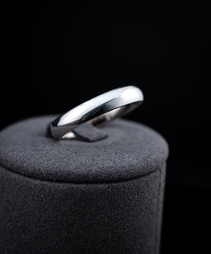 10K White Gold Wedding Band – 3.6g – Size 10