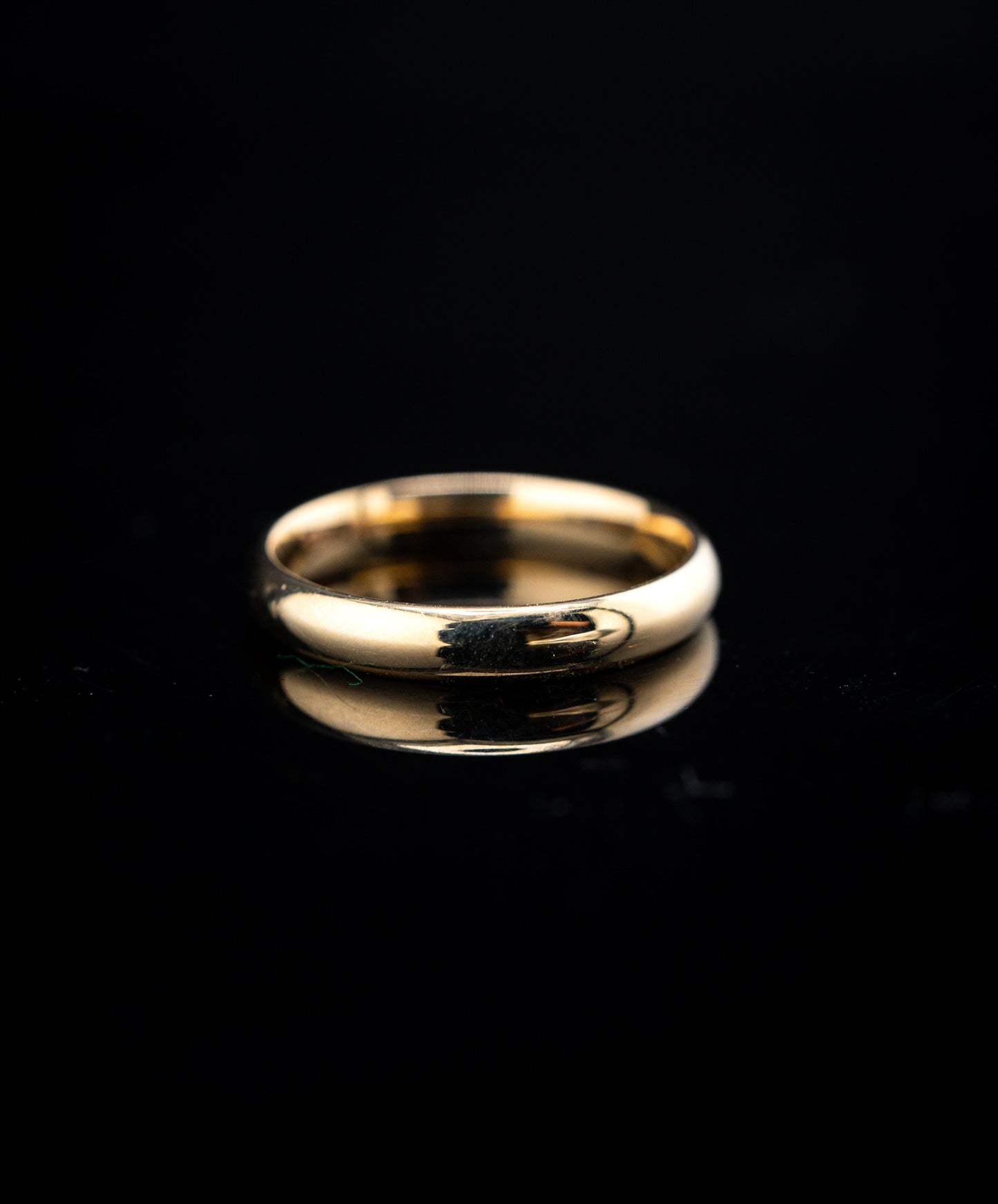 10K Yellow Gold Wedding Band – Size 7 – 2.5g