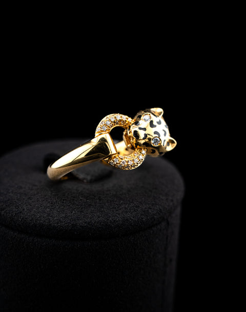 Hulchi Belluni Panther Diamond Ring