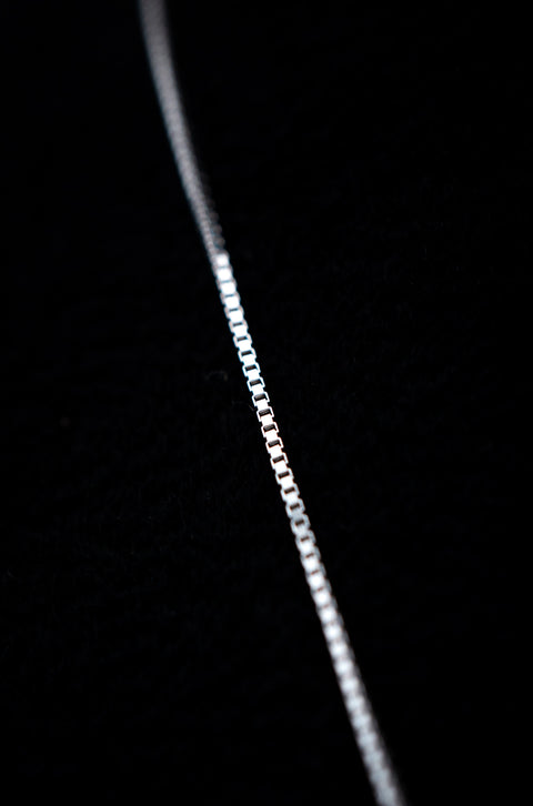 14K White Gold Blue Sapphire & Diamond Flower Motif Pendant Set – 0.25 CTW