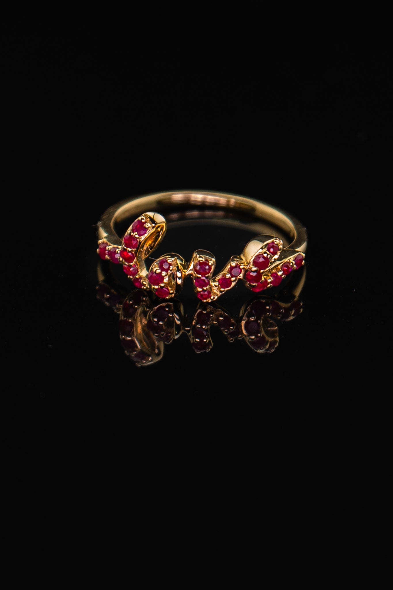 14K Yellow Gold Ruby "LOVE" Script Ring Sz 7