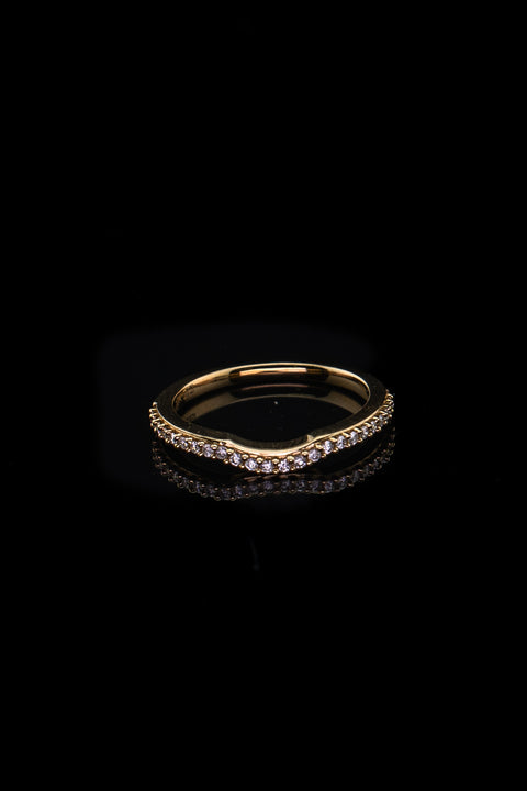 10K Yellow Gold Thin Contour Diamond Ring Size 7