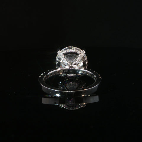 14K White Gold Round Cut Diamond Engagement Ring