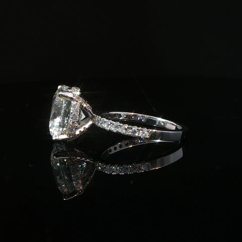 14K White Gold Round Cut Diamond Engagement Ring