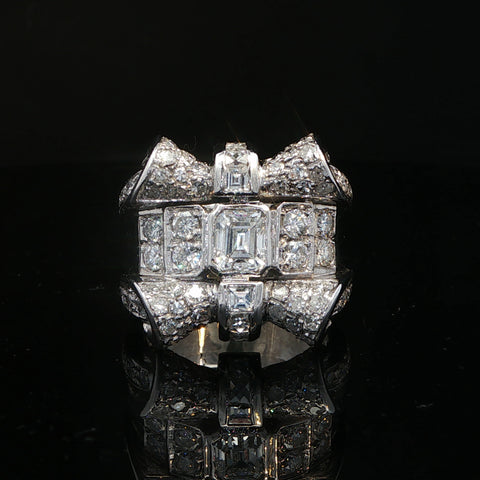 18K White Gold Diamond Bow Cocktail Ring
