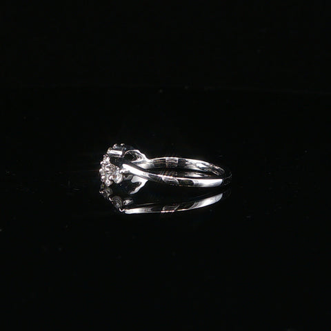 10K White Gold Natural Diamond Swirl Ring | Size 7