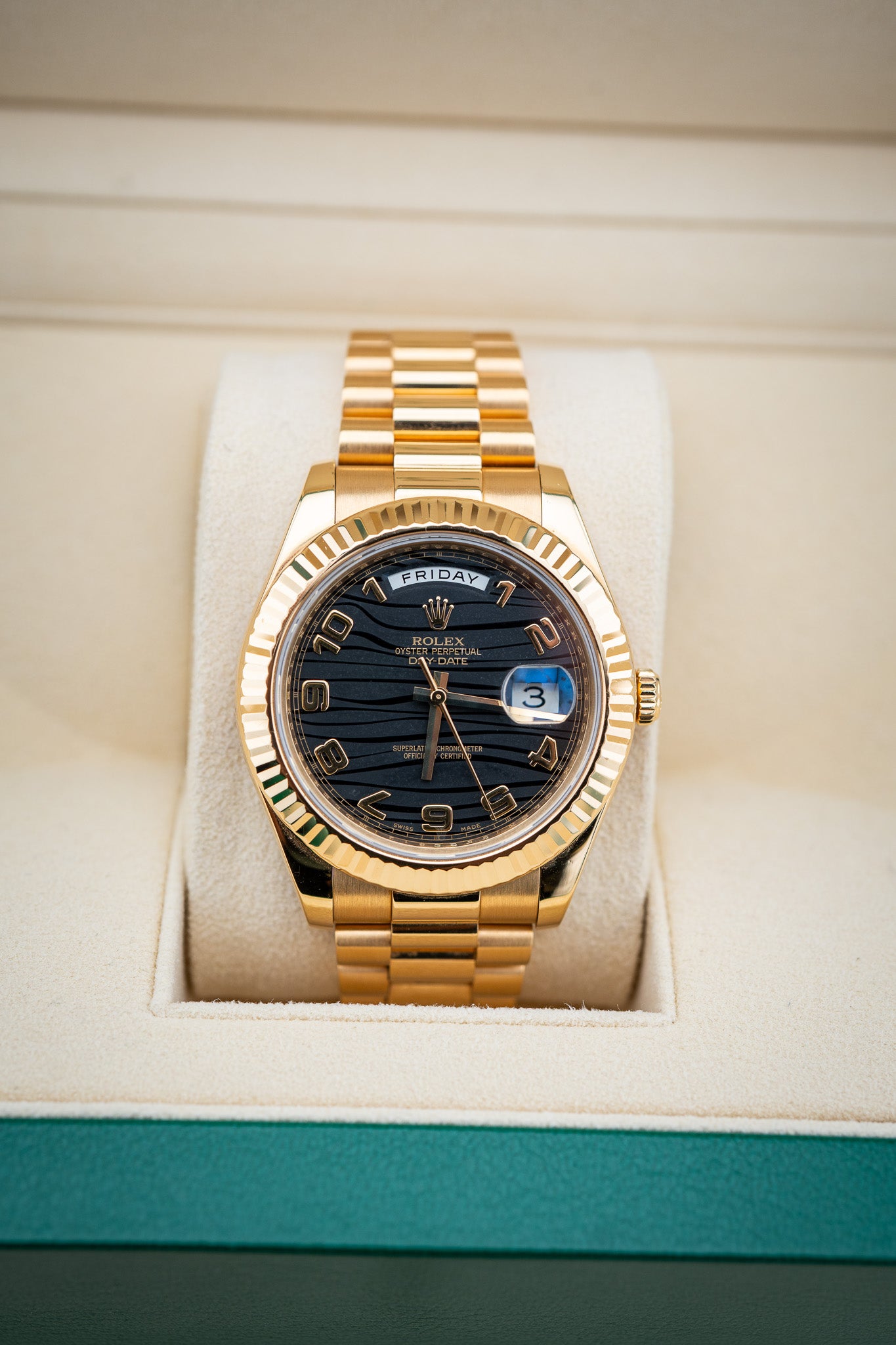 Rolex Day-Date II 41mm Yellow Gold Black Wave Dial – Ref. 218238 – Mint Complete Set