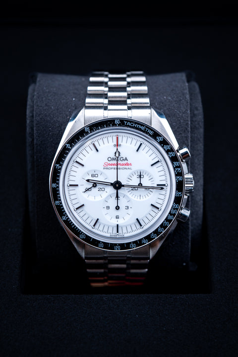 2024 Omega Speedmaster – White Dial – Ref. 310.30.42.50.04.001 – Pre-Owned Complete Set