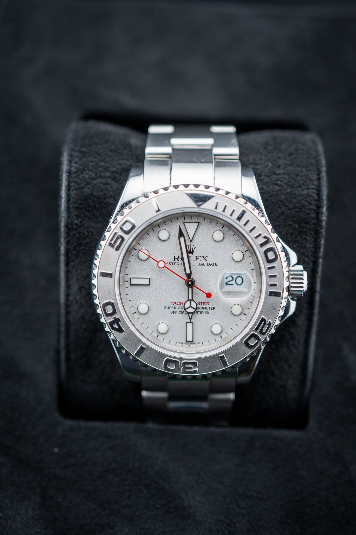 Rolex Yacht-Master 40 Stainless Steel & Platinum 16622 – 2004 (Preowned)