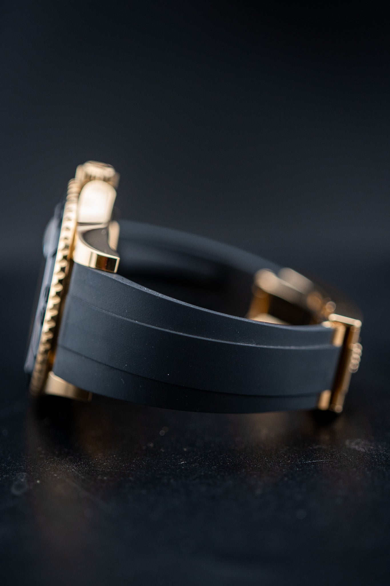 2024 Rolex Yacht-Master 42 – 18K Yellow Gold – Ref. 226658 – Like New Complete Set