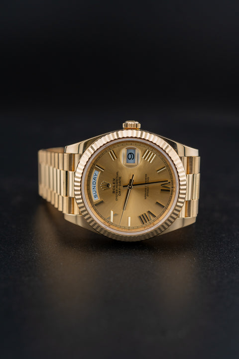 2021 Rolex Day-Date 40 – Champagne Dial – 18k Yellow Gold – 228238 – Mint – Complete Set
