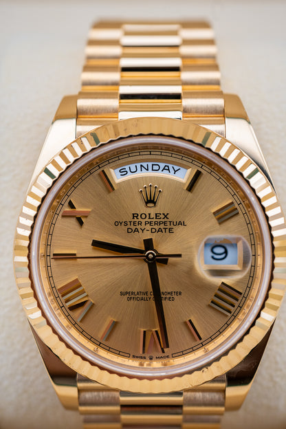 2021 Rolex Day-Date 40 – Champagne Dial – 18k Yellow Gold – 228238 – Mint – Complete Set