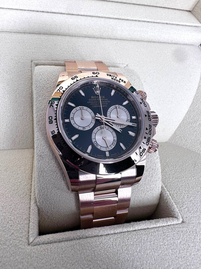 New Rolex Cosmograph Daytona Oyster 126505 - Everose Gold, Black Dial, Full Set image 3