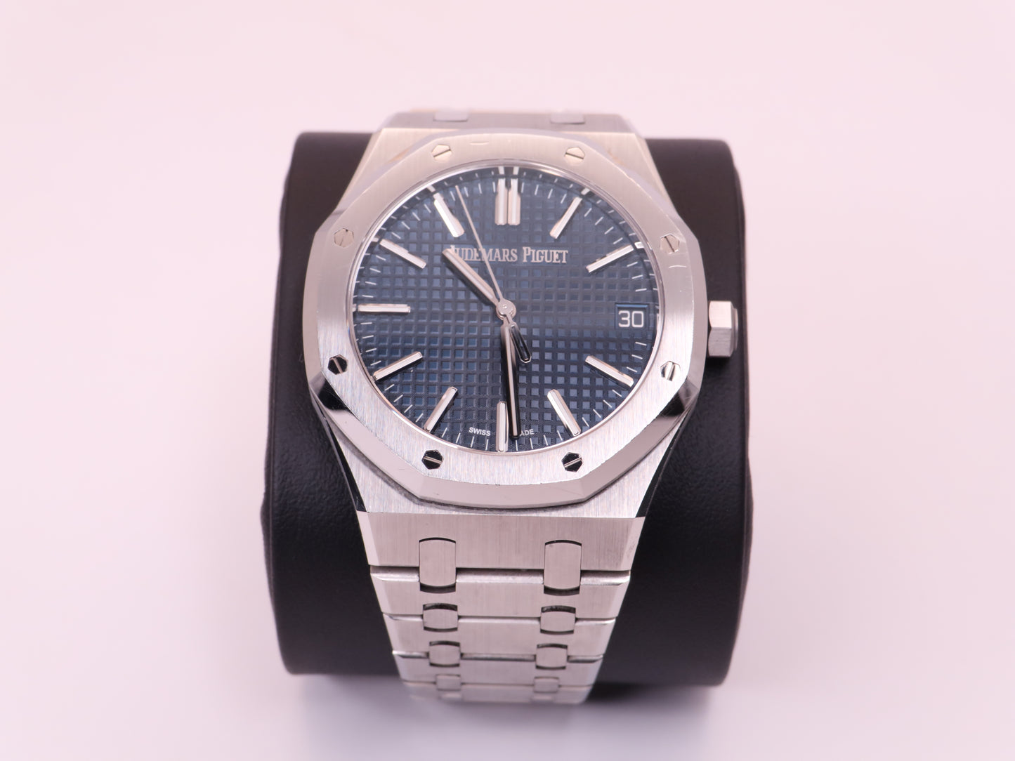 Audemars Piguet Royal Oak 50th Anniversary 15510ST - Mint, Unpolished, Complete image 4